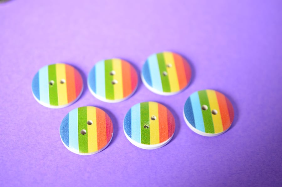 Wooden Bold Rainbow Stripe Buttons 6pk 20mm (MZ7)