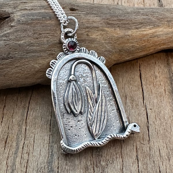 Silver Snowdrop Pendant with Garnet