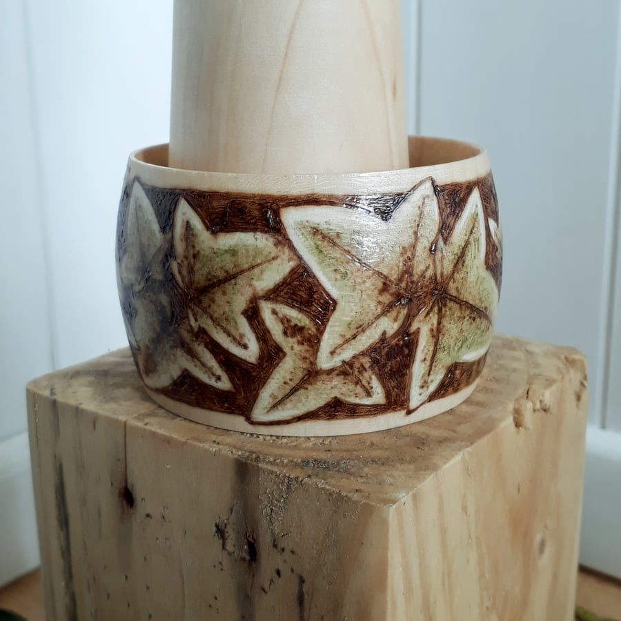 Pyrography ivy leaf wooden bangle 