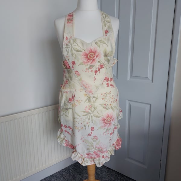 1940's retro style sweetheart apron 
