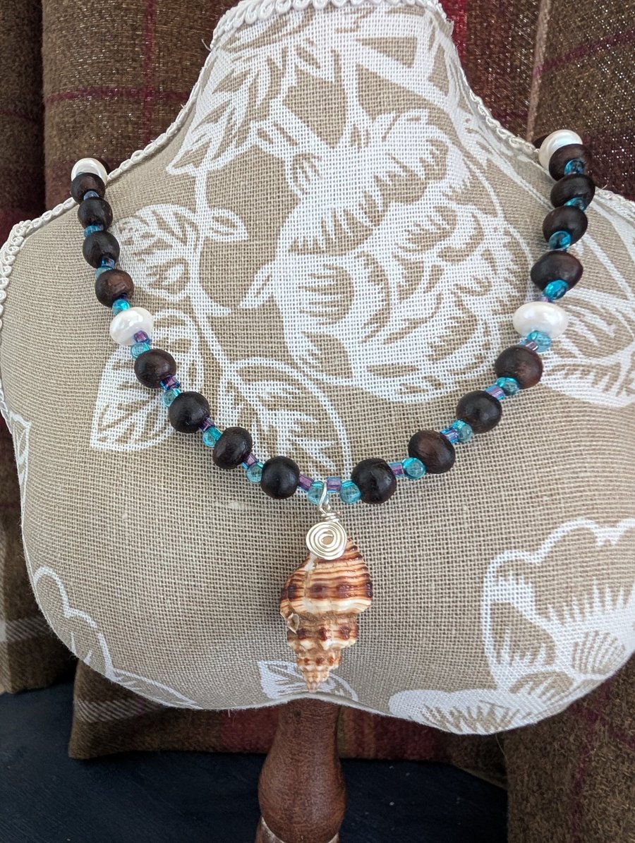 "Buried Treasure" Necklace 
