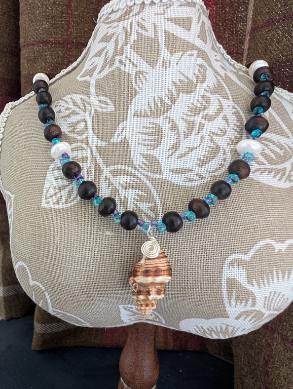 "Buried Treasure" Necklace 