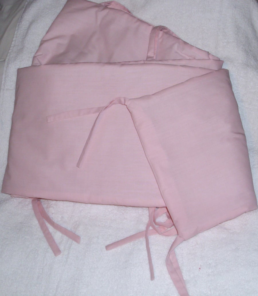 pale pink cot bumpers