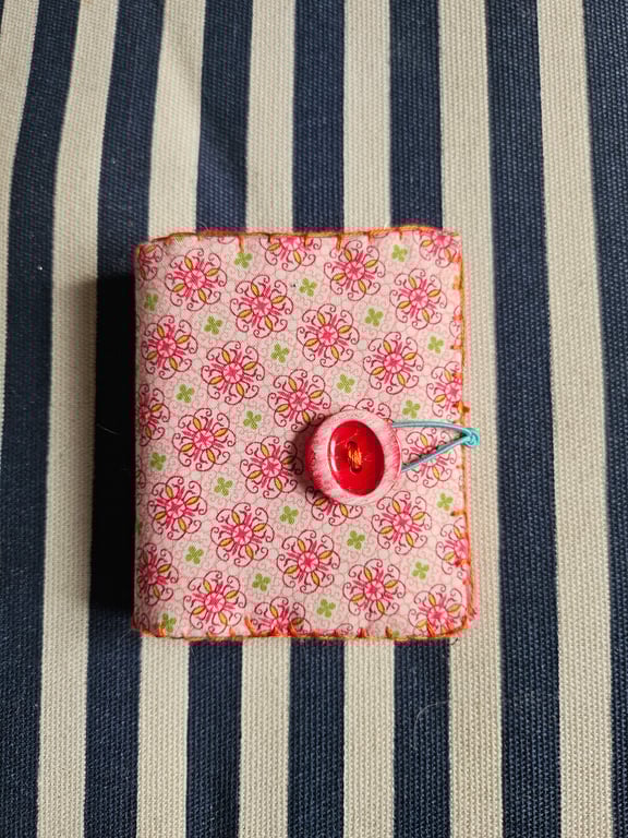 Needlebook Pink