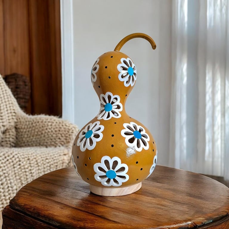 Mustard Daisy Gourd Lamp