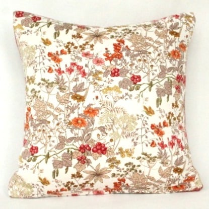Flowers & Berries Vintage Cushion 