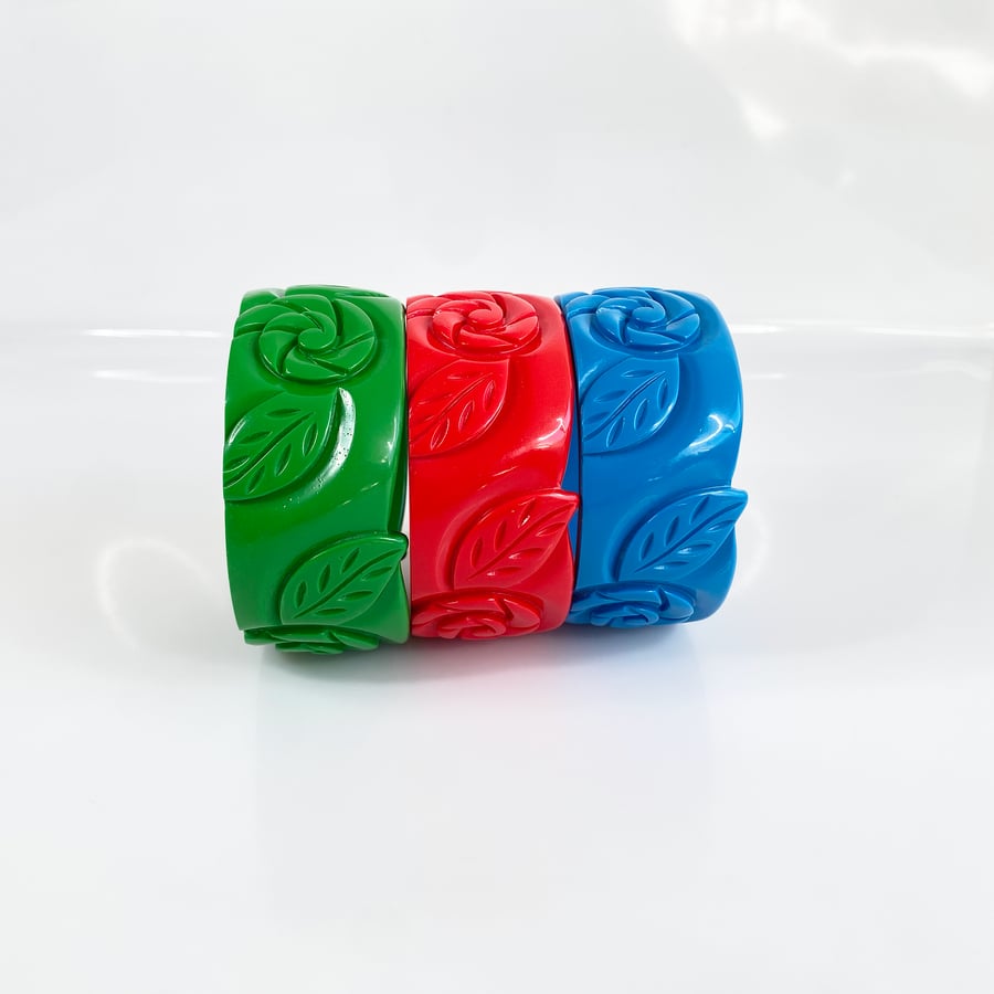Large floral resin cuff bracelets 
