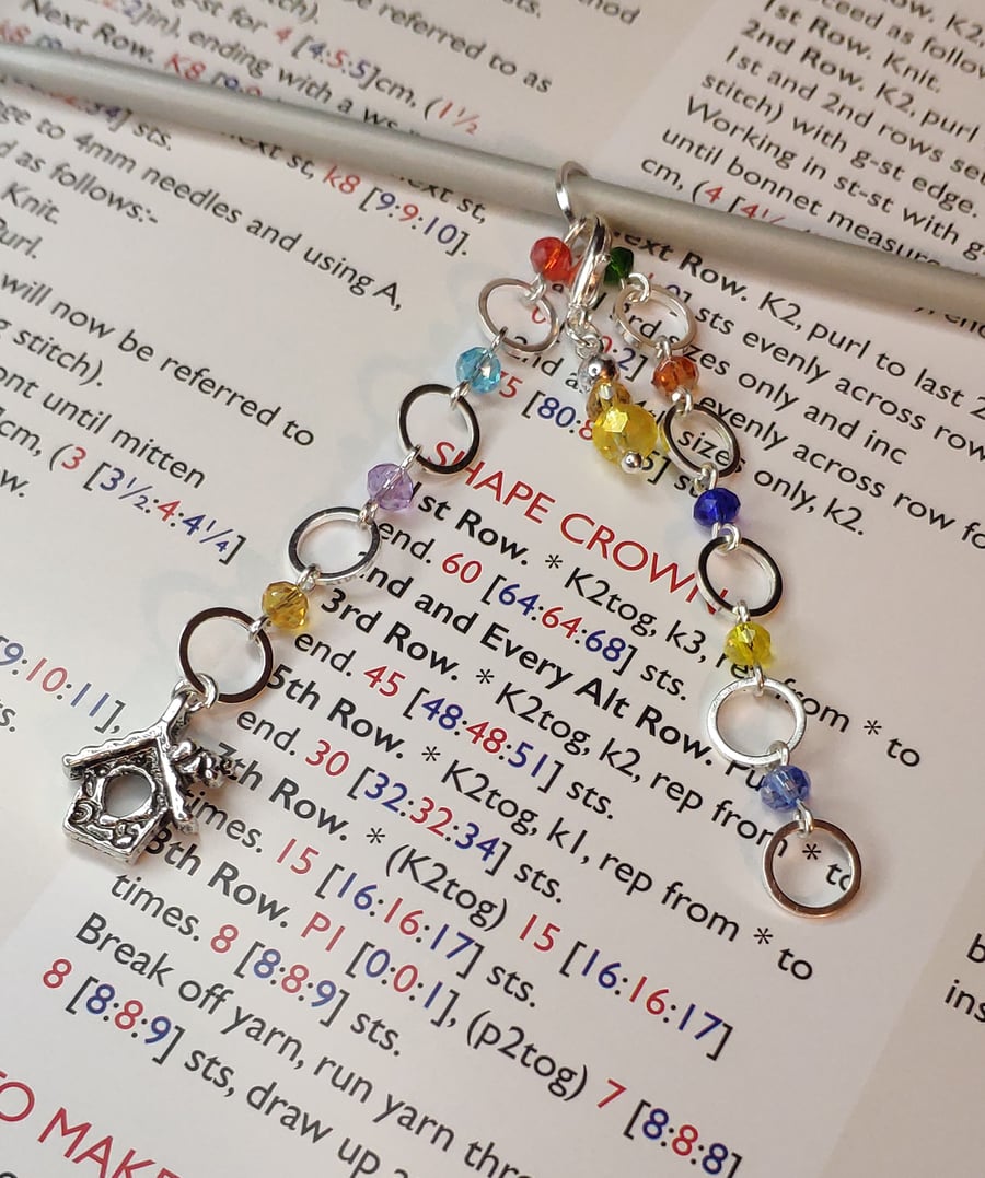 Row counter, rainbow and bird house