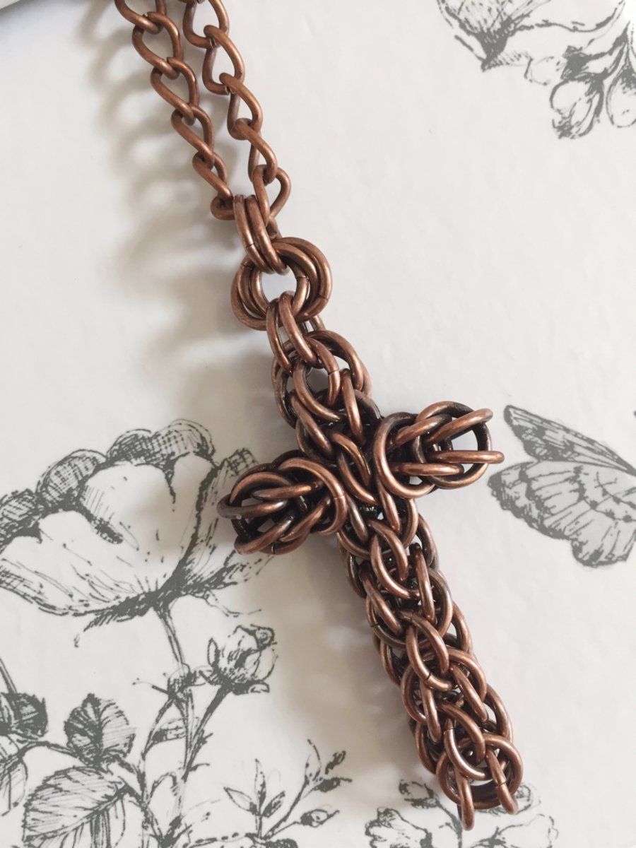Rustic Copper Chainmail Pendant Necklace for Men and Women
