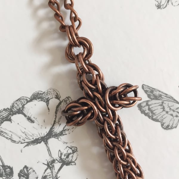 Rustic Copper Chainmail Pendant Necklace for Men and Women
