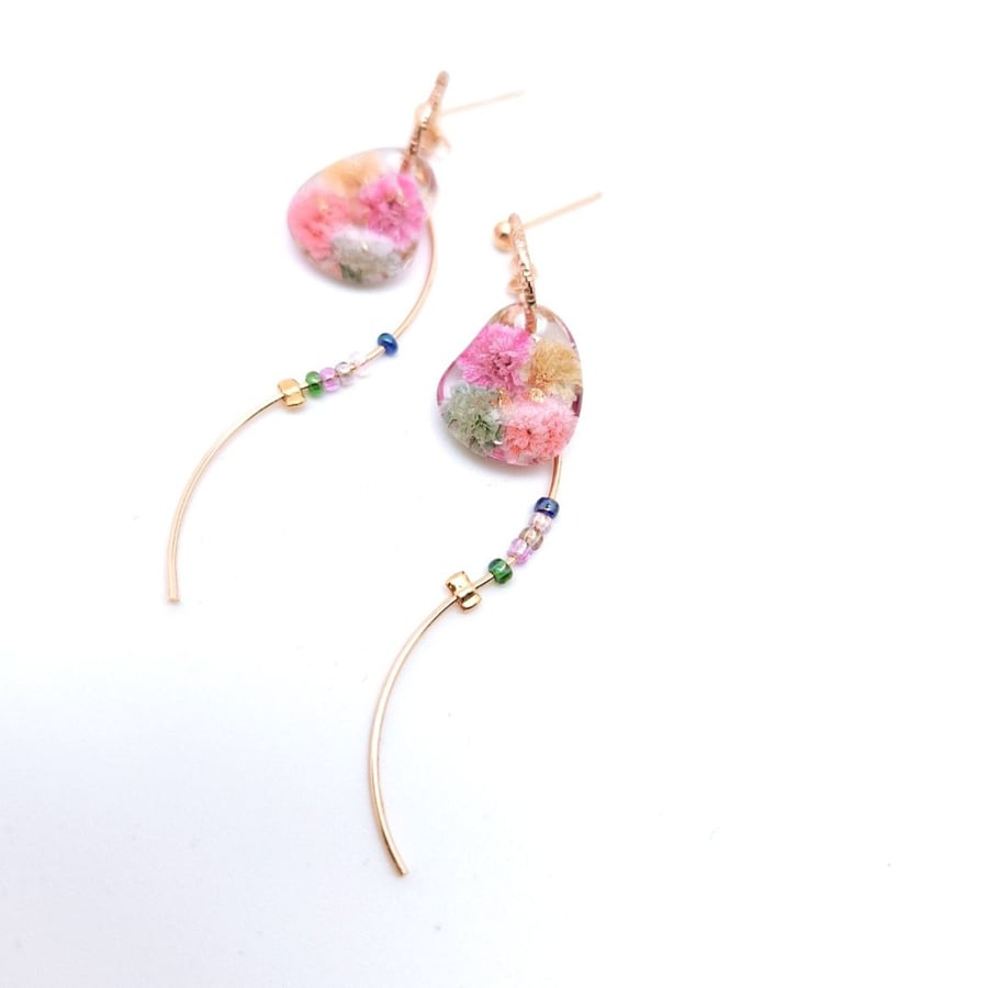 Dried flowers pendant earrings Floral earrings Dangle drop earrings 