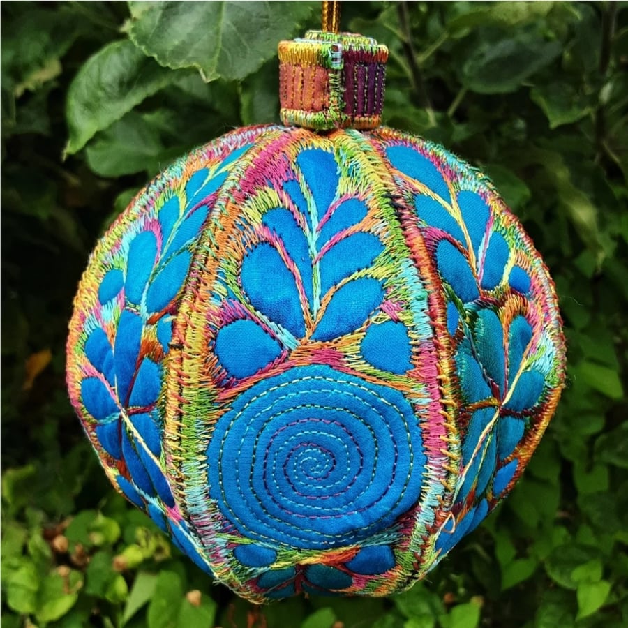 Christmas Bauble Decoration 