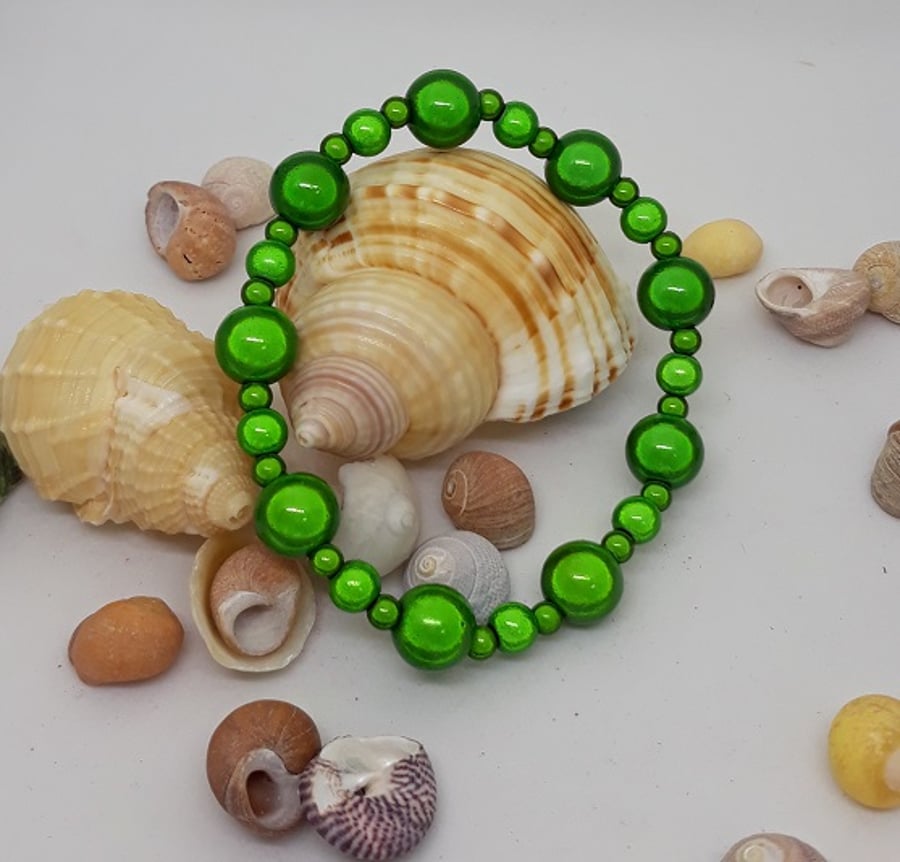 BR320 Green miracle bead bracelet