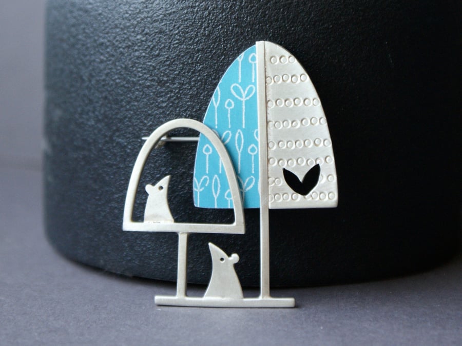 Two little mice brooch