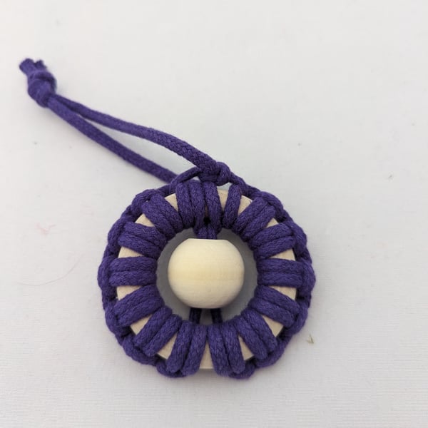 Macrame car diffuser - purple