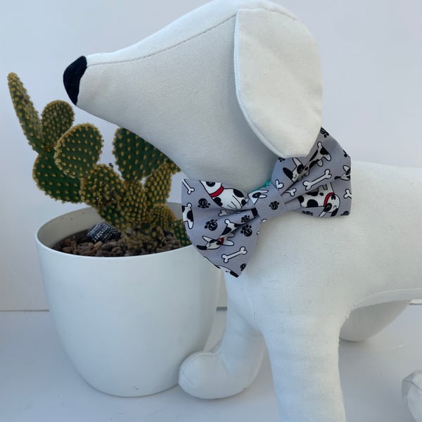 Grey Black & White Dog & Bone Dog Bow Tie 