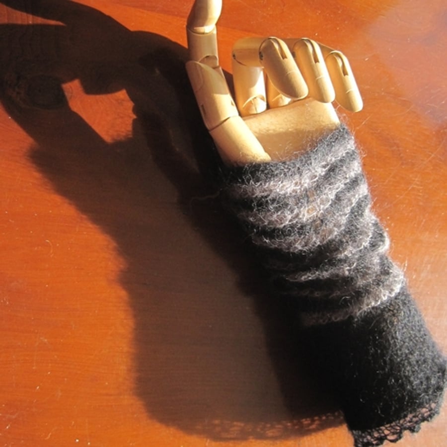 Image of Silver Ripple wristwarmers