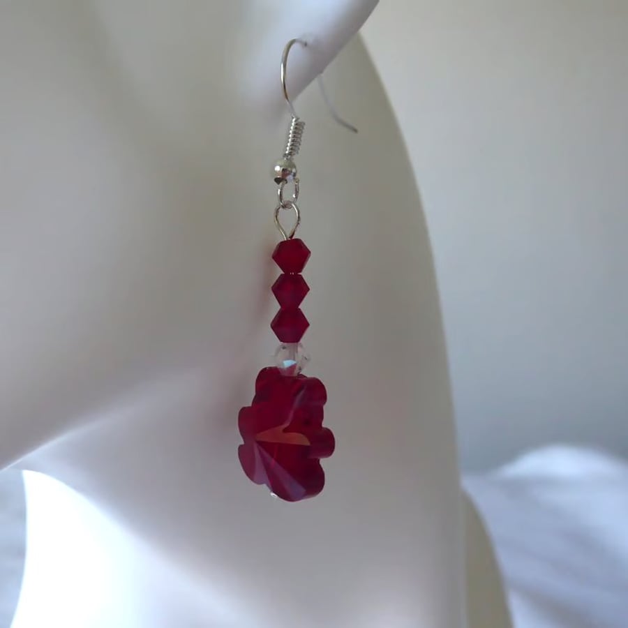  Pair of  Red Crystal Glass Teddy Bear Earrings 