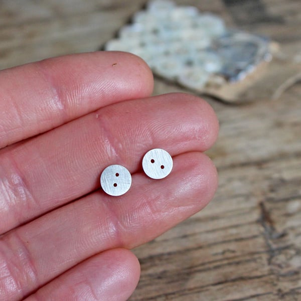 Little button earrings, silver button earrings