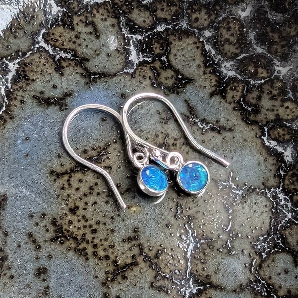 Handmade Sterling Silver Opal droplet earrings