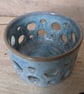 Holes tealight holder - flowy green - Image 3
