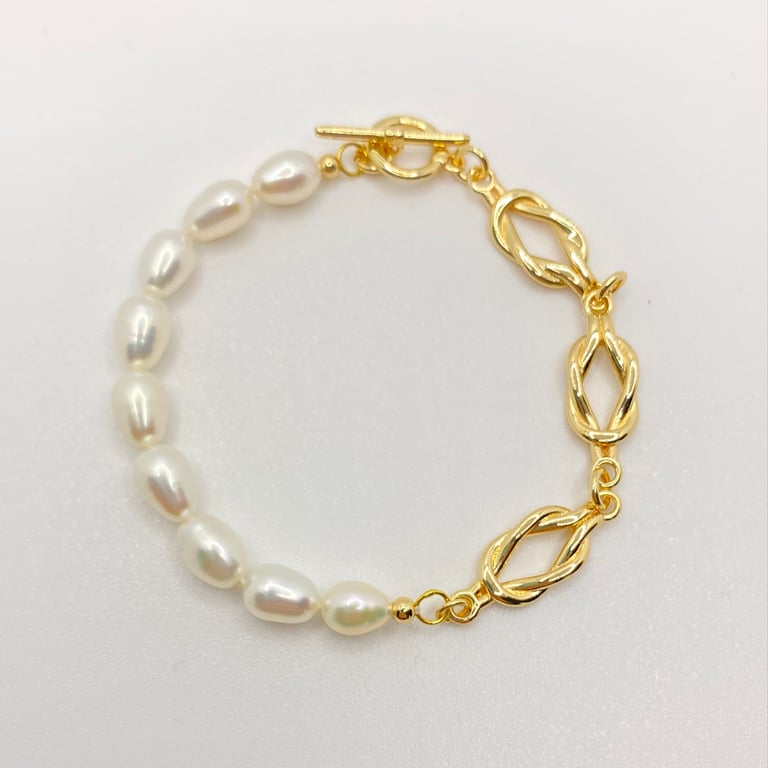 Freshwater Pearl Gold Plated Chain Bracelet