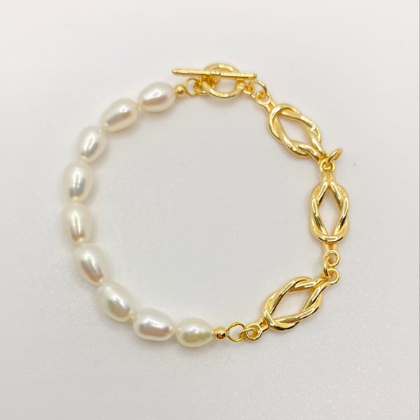 Freshwater Pearl Gold Plated Chain Bracelet