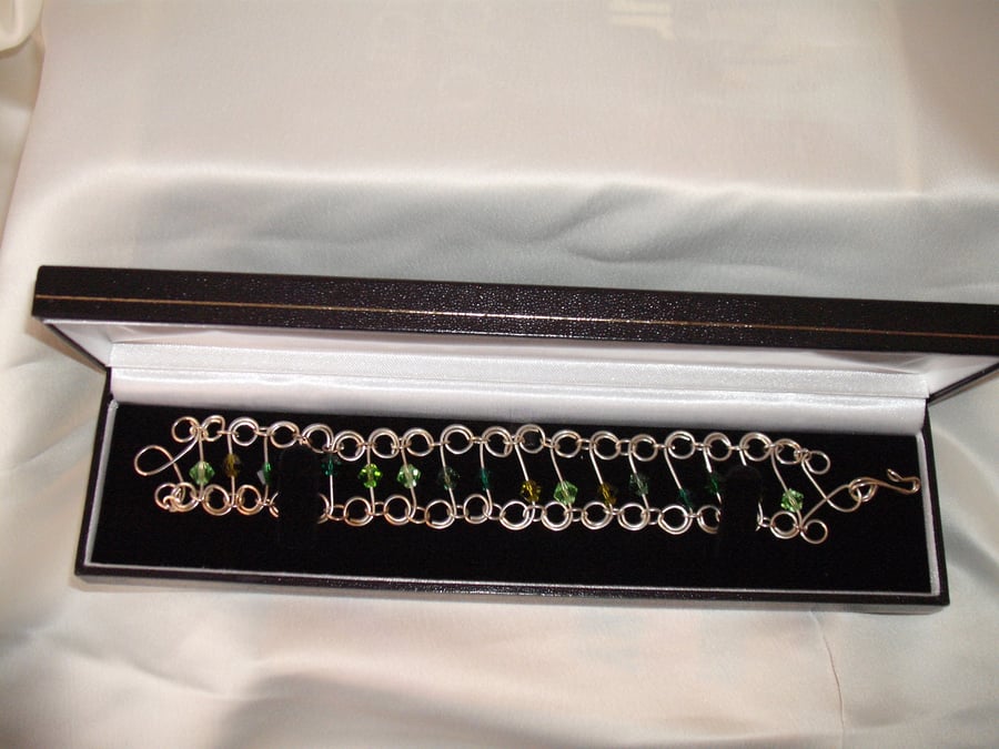 Sterling Silver "S" Bar Green Beaded Bracelet