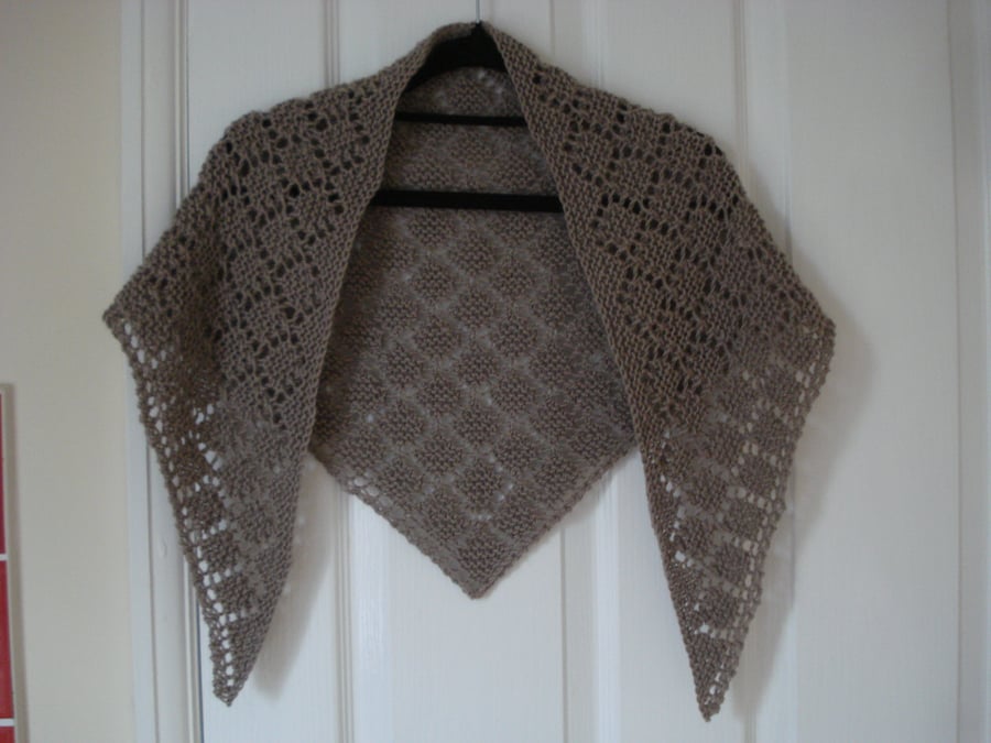 Pure Bluefaced British Leicester Wool Shawl Wrap Taupe Colour (R911)