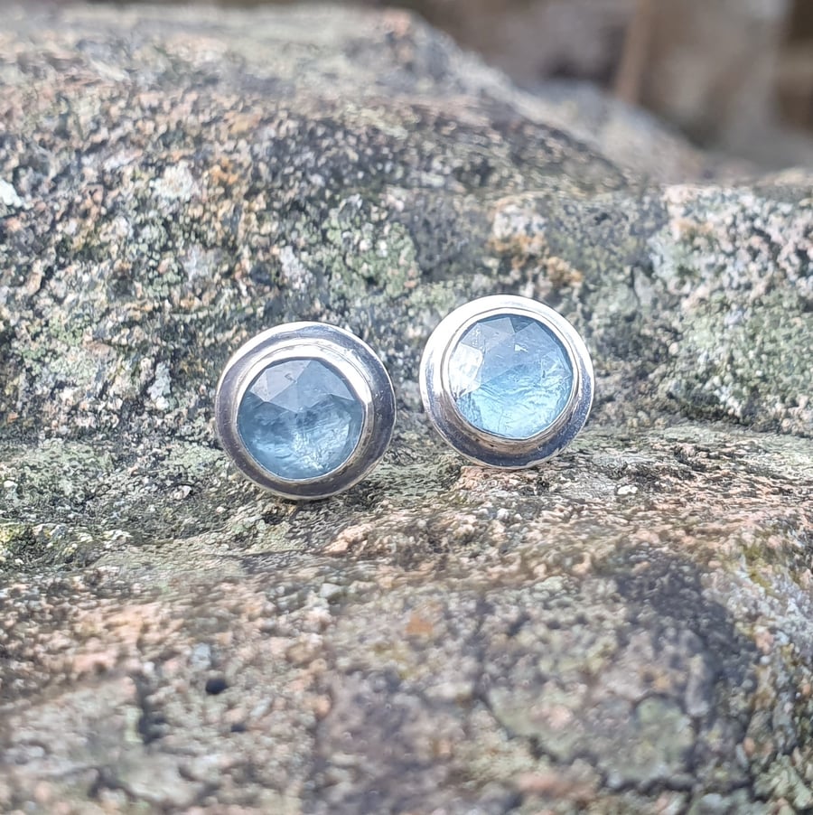 Aqua Kyanite studs