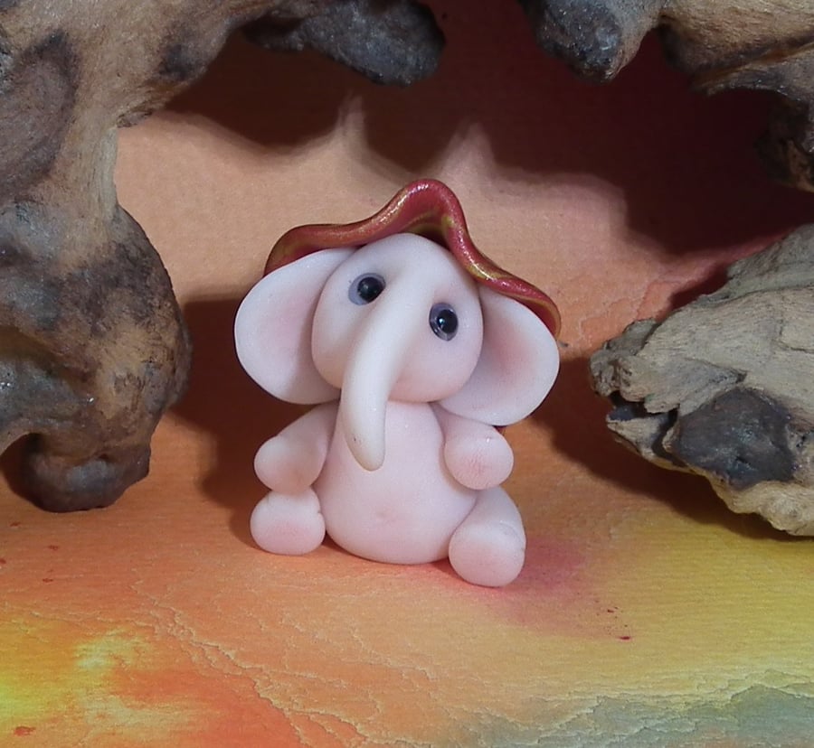 Village Elephant 'Polly' with hat OOAK Sculpt by Ann Galvin