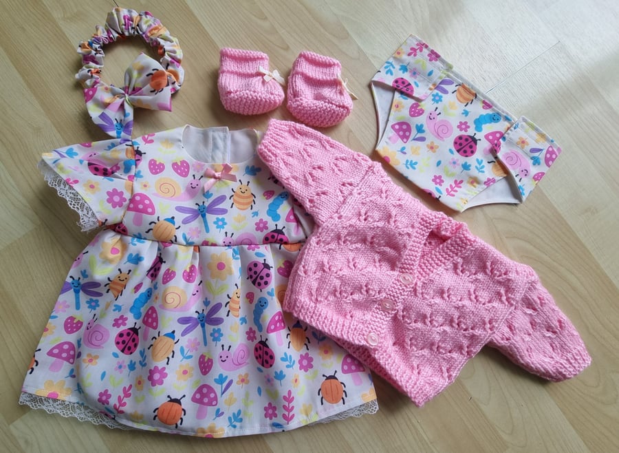 17 inch Dolls 5 piece Pastel Bugs set (71)