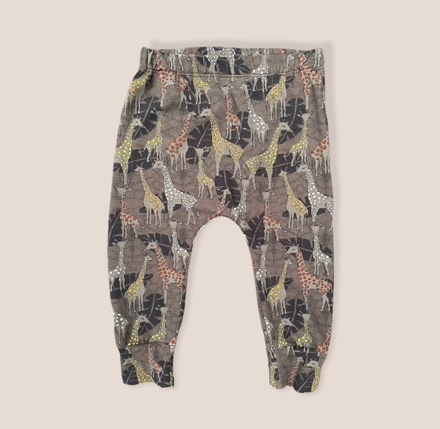  Giraffe Cotton Stretchy leggings - 3 years (last pair)