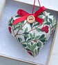 BERRIES AND LEAVES HEART CHRISTMAS DECORATION - Image 1