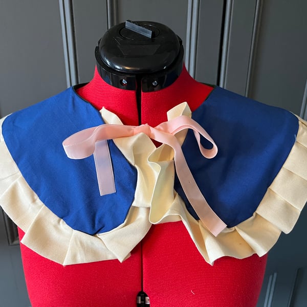 Reversible Detachable Collar – Handmade from Vintage Fabrics