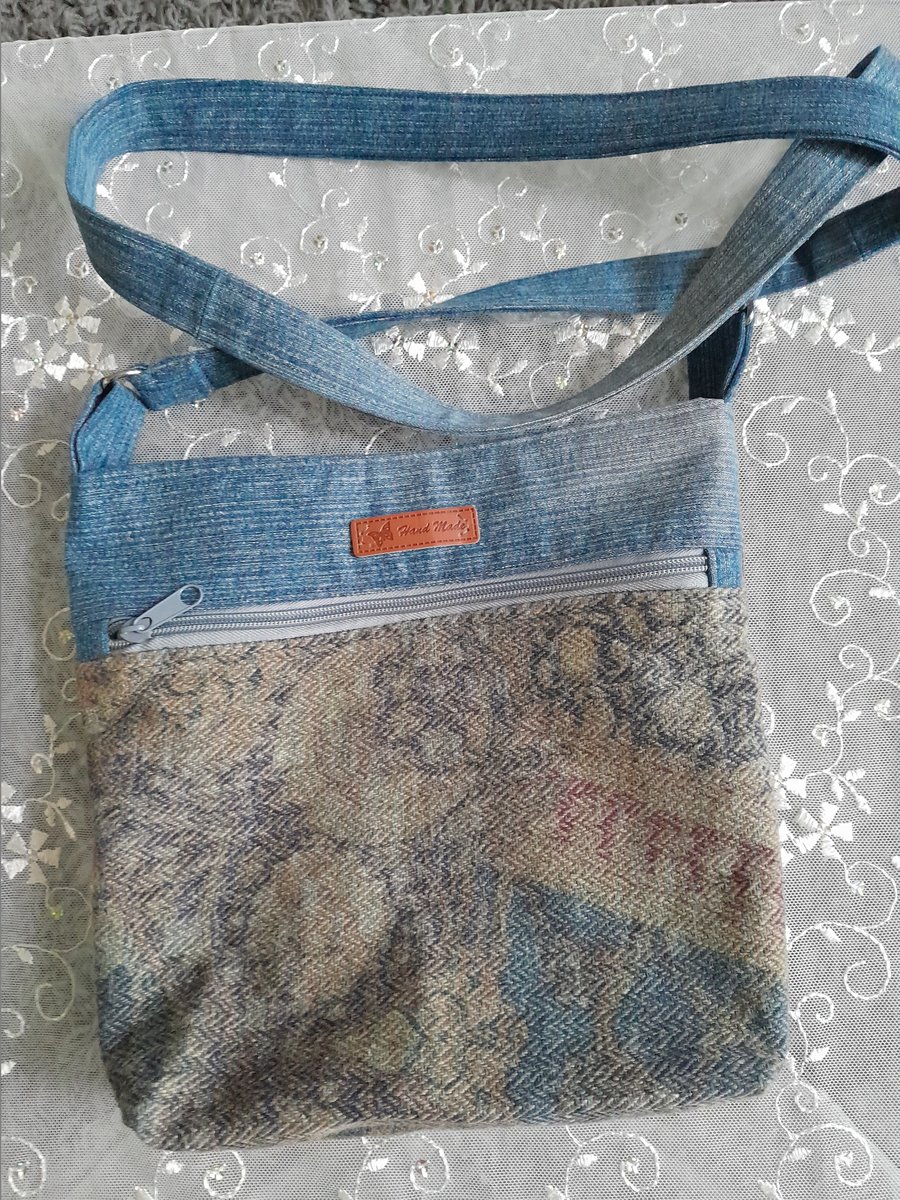Cross body bag, long strap, zipped front pocket, made of italian wool mix 