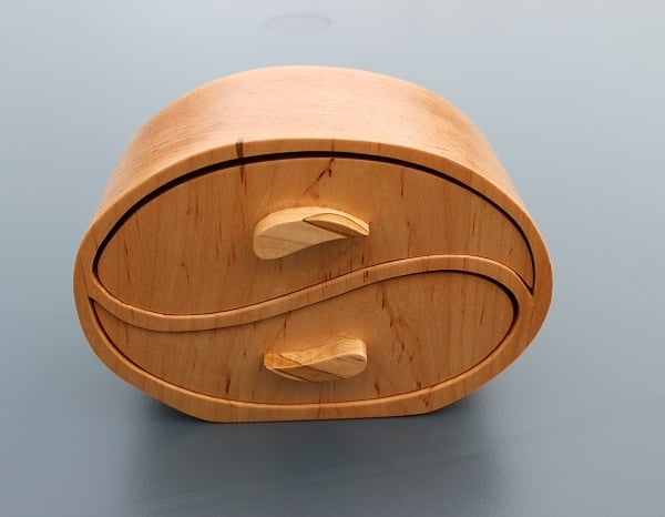 Yin Yang Box (WJB14)