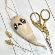 Spun Cotton Cream Ghost 3
