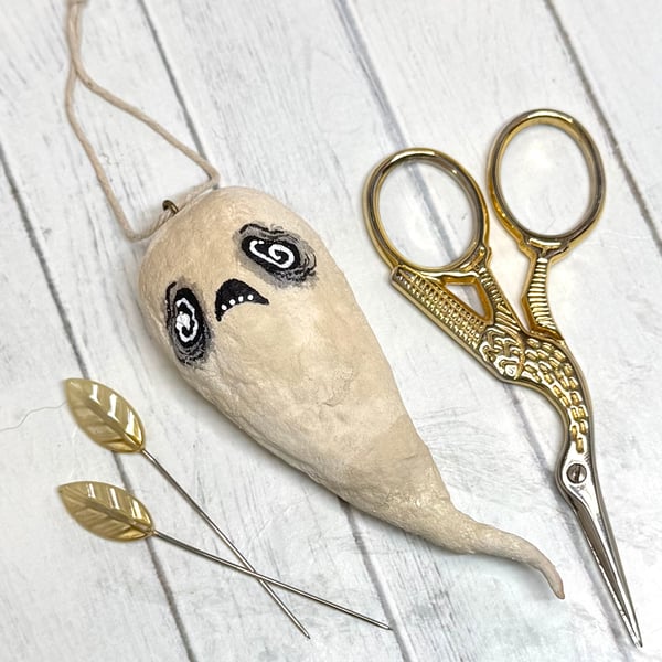 Spun Cotton Cream Ghost 3