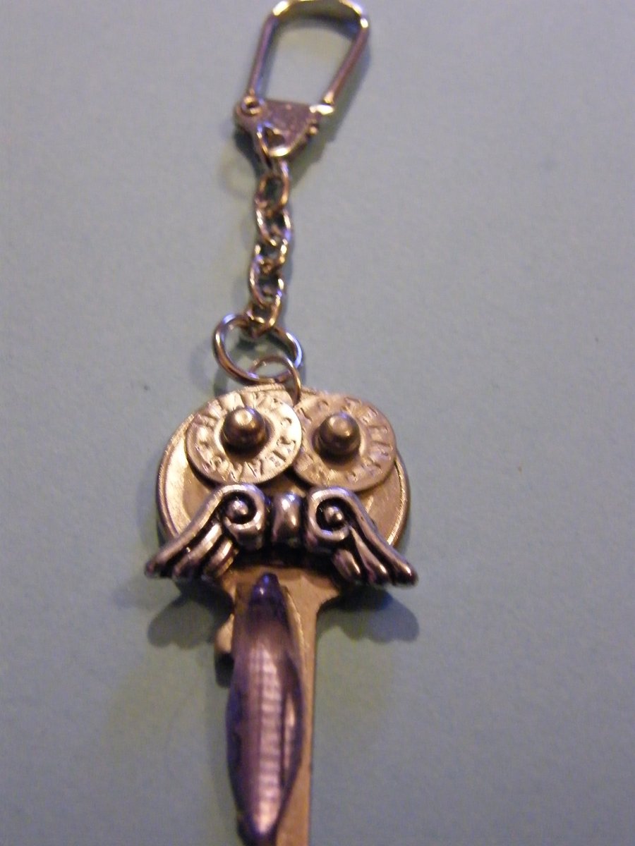 Moustache funky fun key keyring Folksy