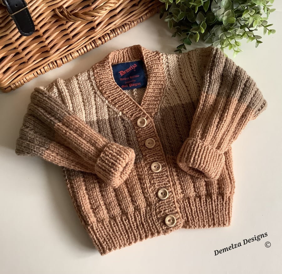 Hand Knitted Baby Boys Cardigan Size 9 - 18 months size