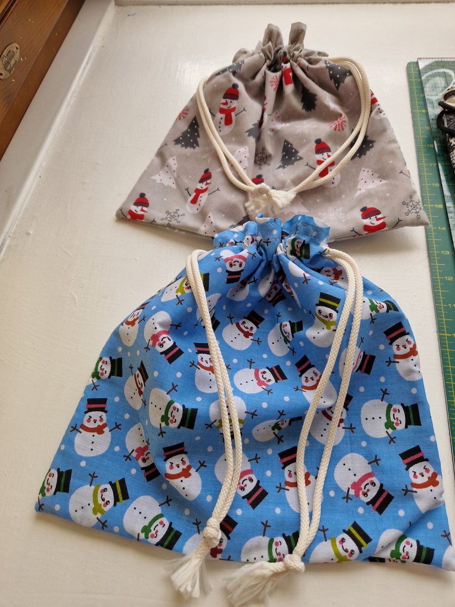 Snowmen drawstring bag set (set of 2)