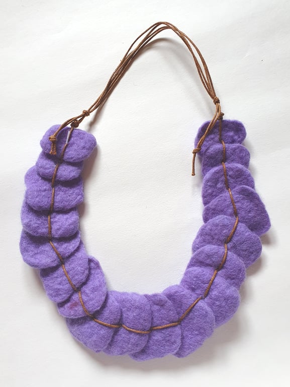 Felt 'slate' necklace - lilac