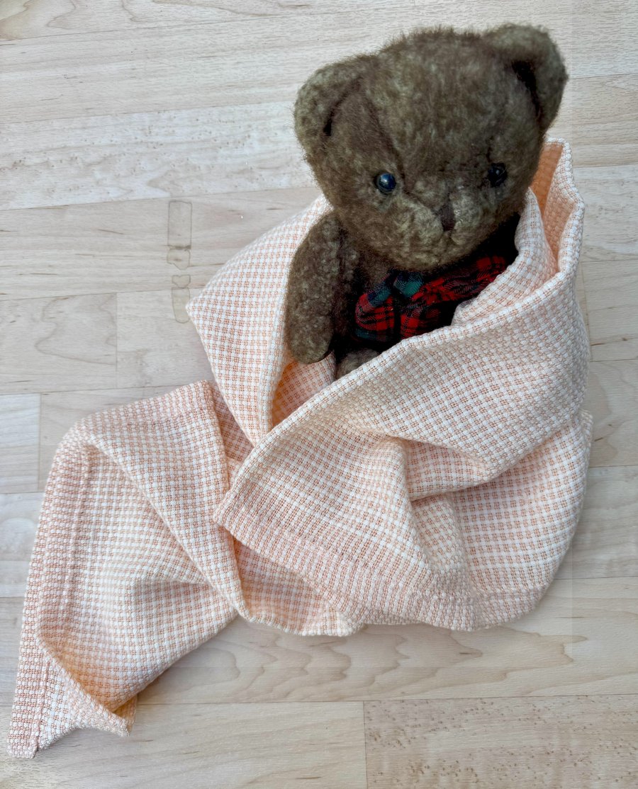 apricot and cream baby blanket