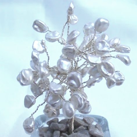 White Keshi freshwater pearl gemstone tree of life ornament.