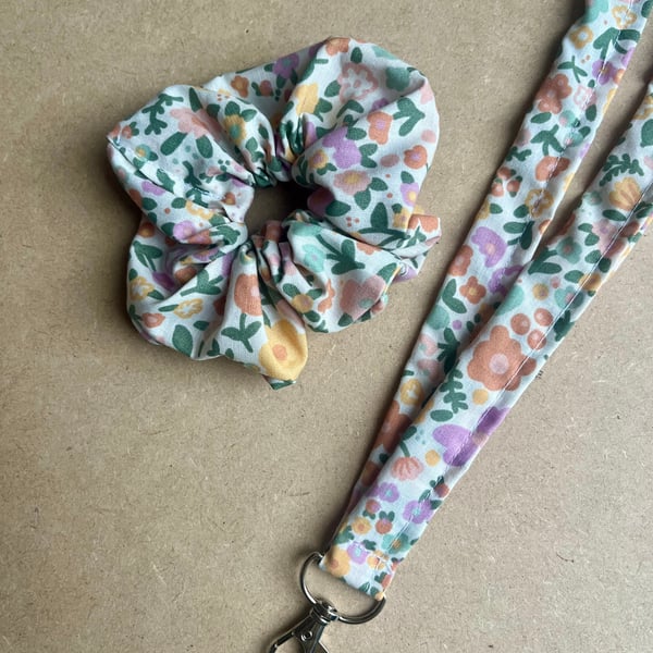 Floral Lanyard and Scrunchie Matching Set