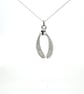 A Charming Pure Silver Mistletoe Necklace complete with chain - Image 4