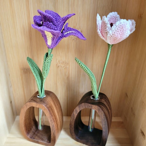 Crochet Flower in Wooden Vase – Iris or Parrot Tulip