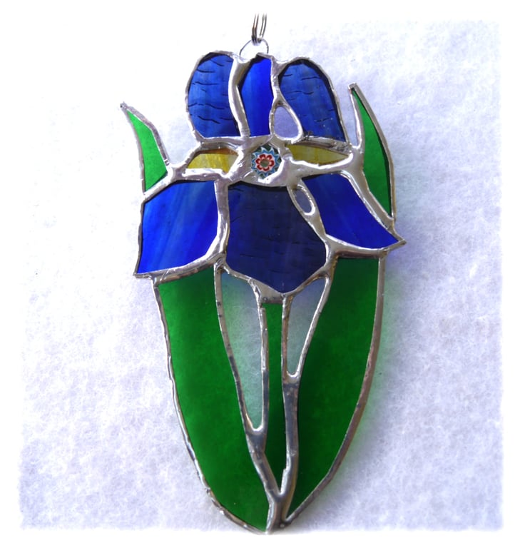 Iris Suncatcher Stained Glass Blue Purple Flower 027