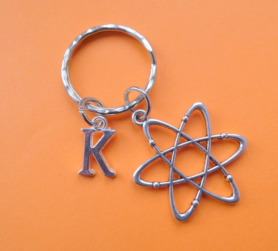 Silver atom initial keychain